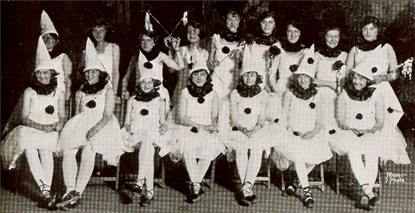 1922 Cabaret Troop A. Large photo, please wait...